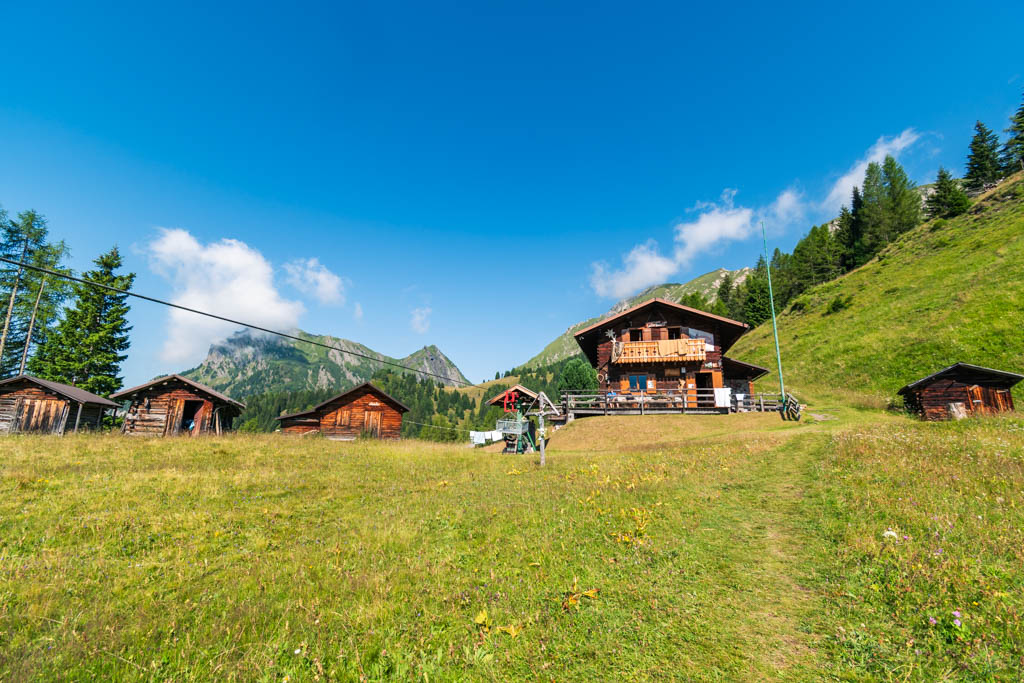 Rifugio Sasso Bianco