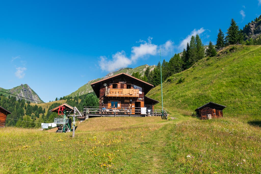 Rifugio Sasso Bianco