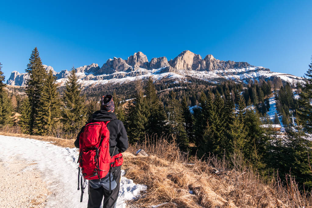 Facile escursione invernale dal lago di Carezza