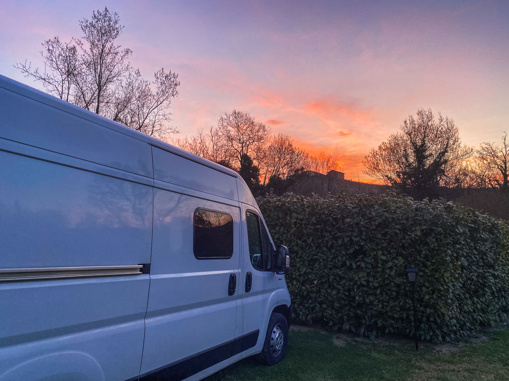 dove dormire nelle Langhe in camper