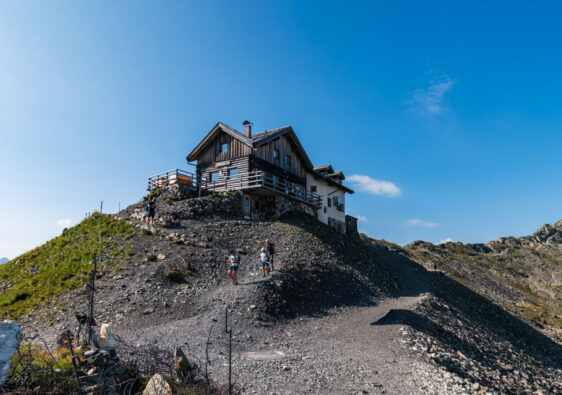 Rifugio Passo Selle