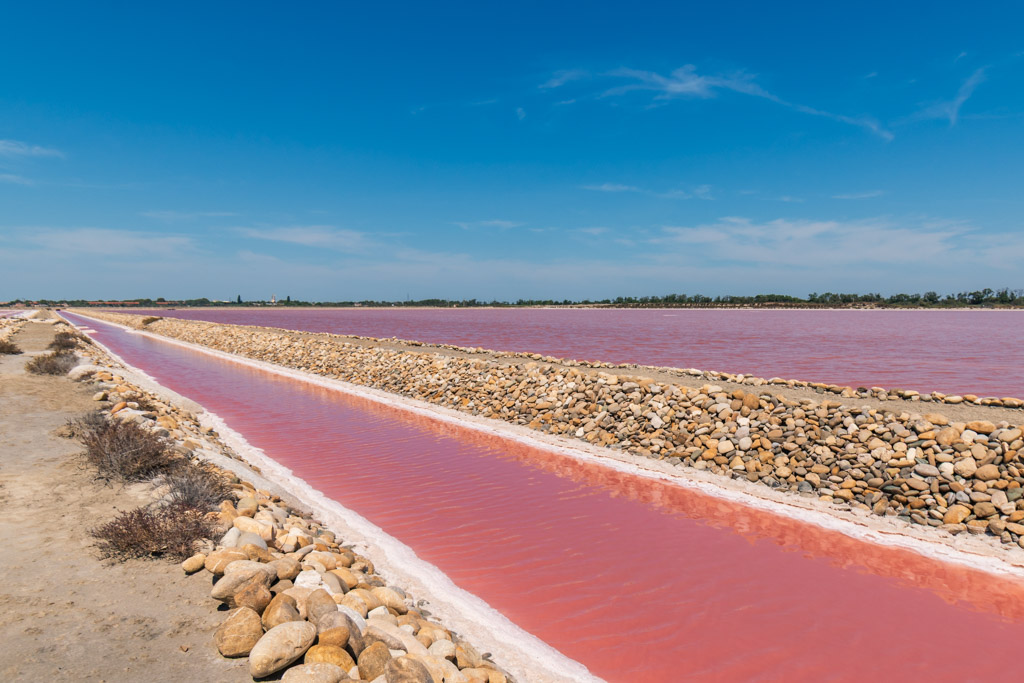 Salin-de-Giraud
